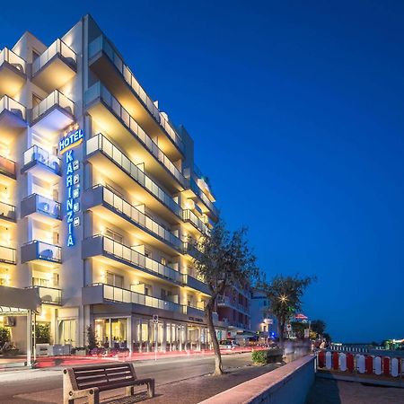 Hotel Karinzia กาออร์เล ภายนอก รูปภาพ