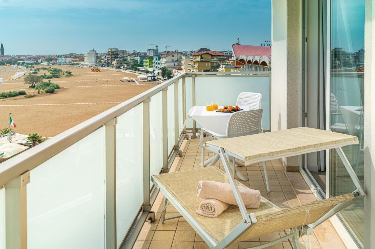 Hotel Karinzia กาออร์เล ภายนอก รูปภาพ