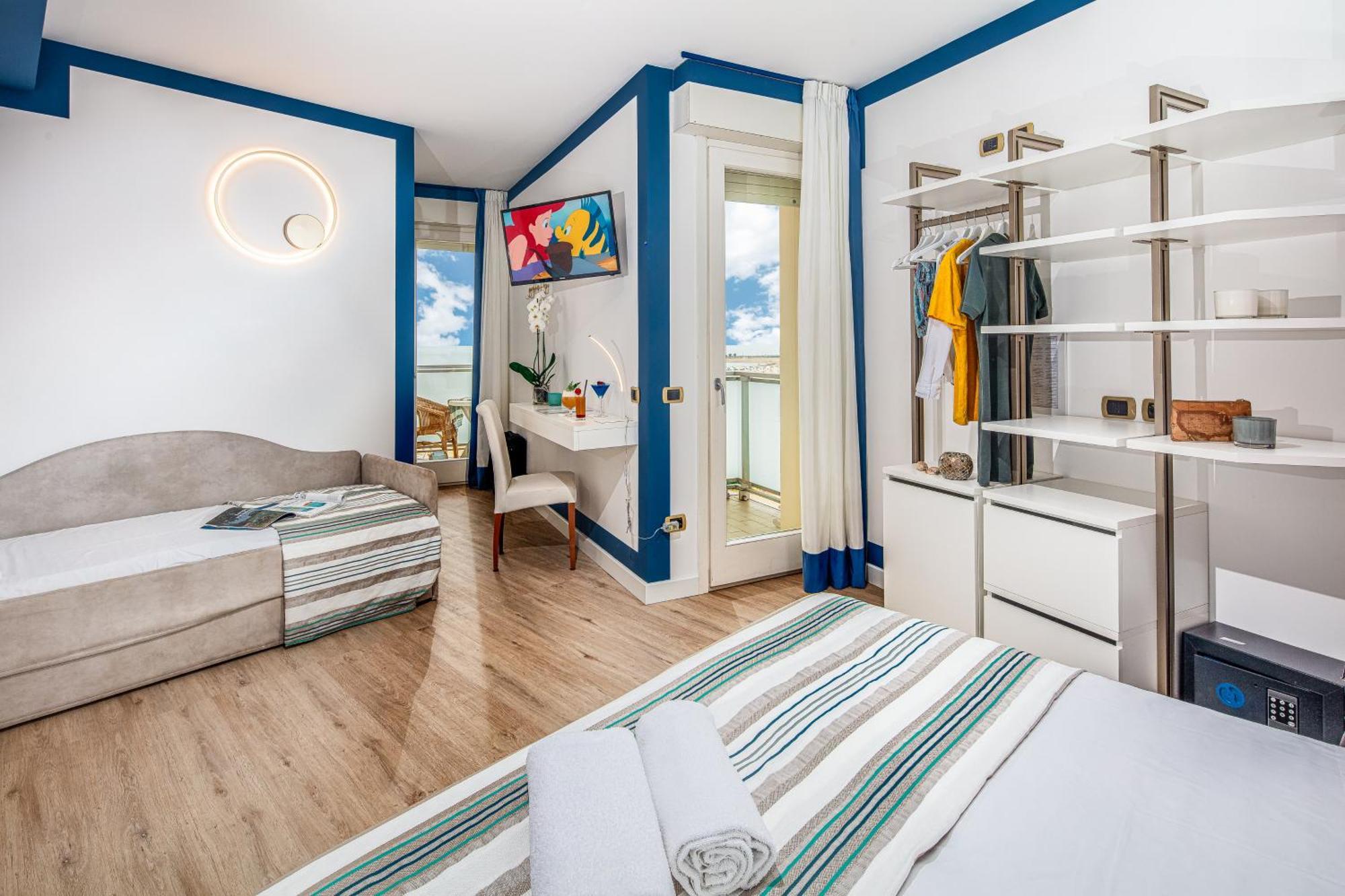 Hotel Karinzia กาออร์เล ภายนอก รูปภาพ